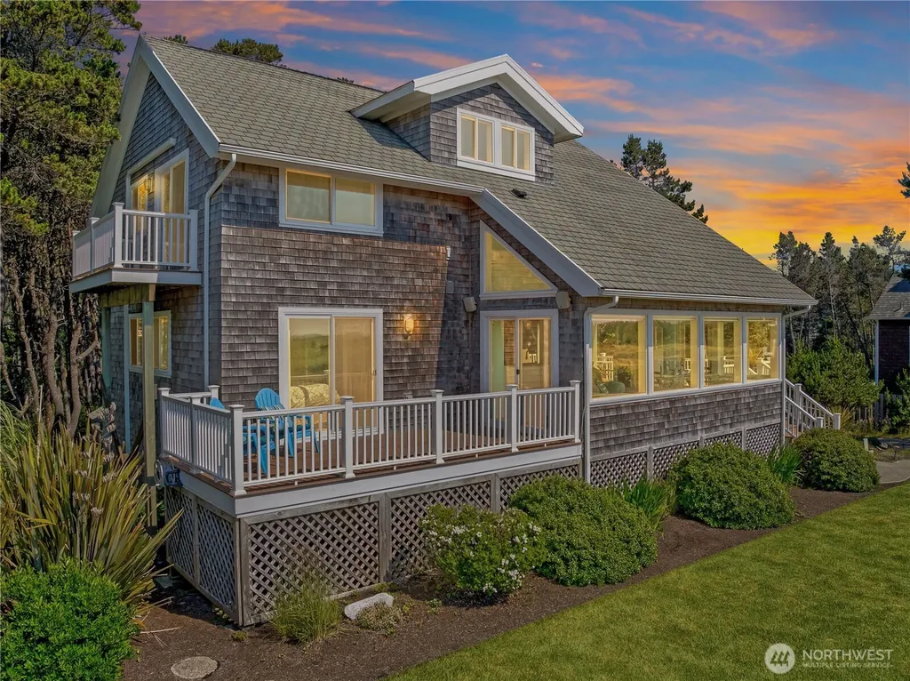 23411 Pacific Way Ocean Park WA 98640