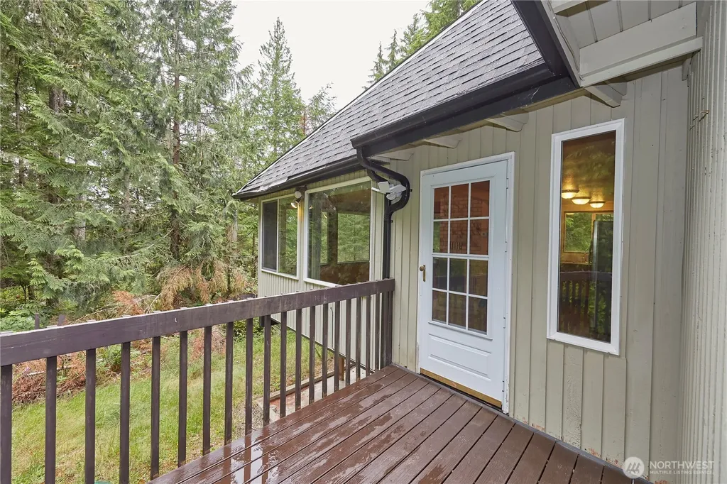 690 Peter Hagen Road W Seabeck WA 98380