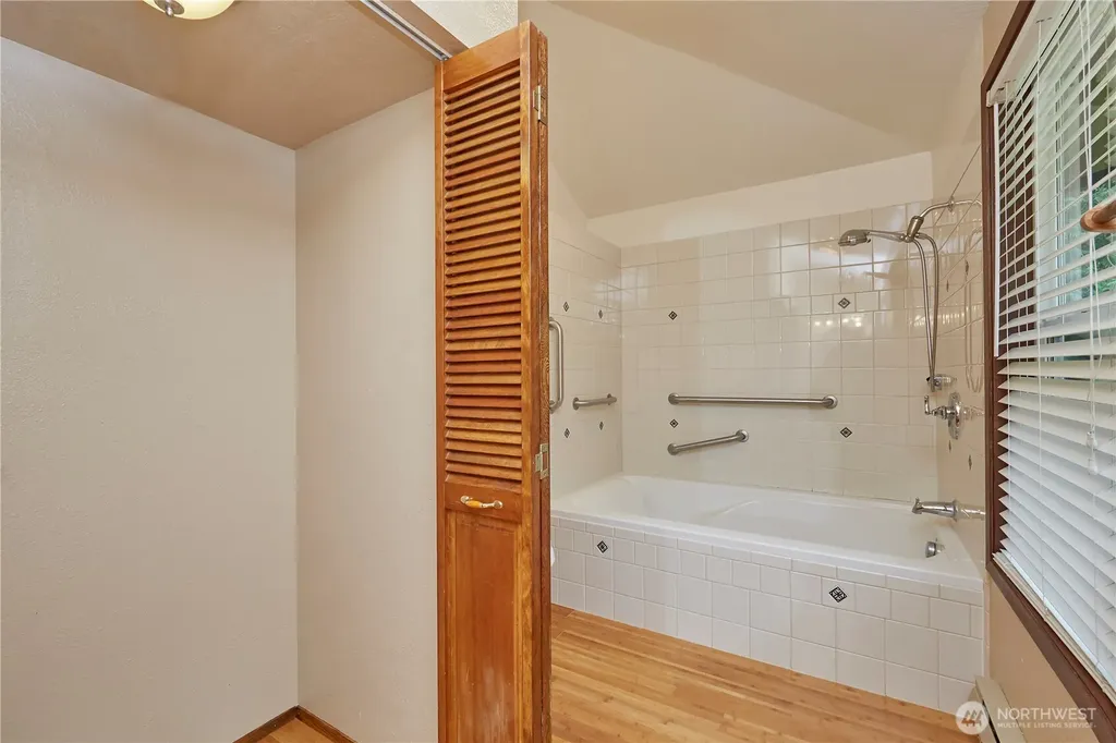 690 Peter Hagen Road W Seabeck WA 98380