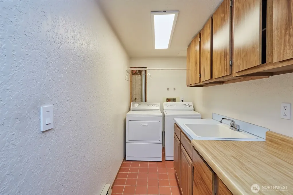 690 Peter Hagen Road W Seabeck WA 98380