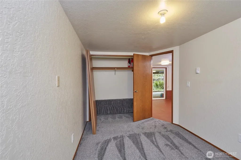 690 Peter Hagen Road W Seabeck WA 98380