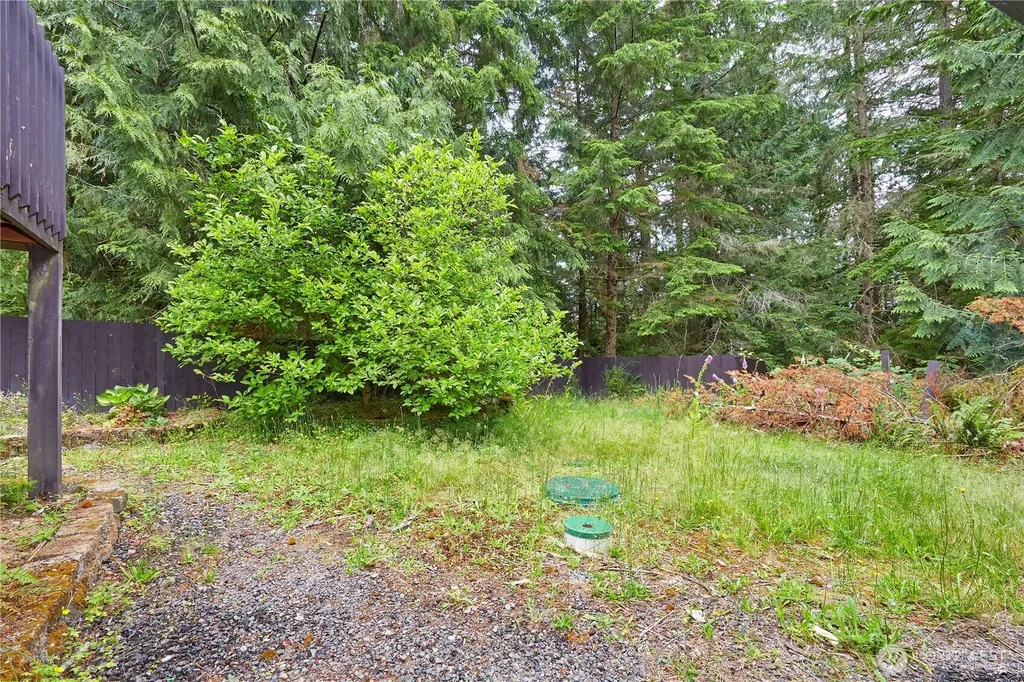 690 Peter Hagen Road W Seabeck WA 98380