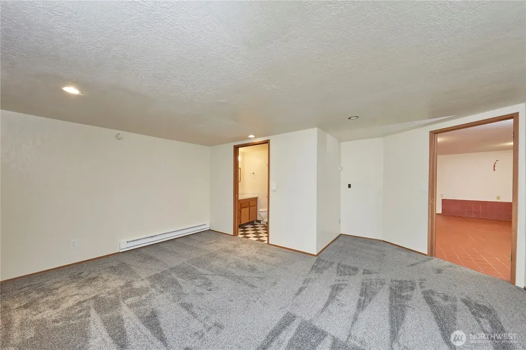 690 Peter Hagen Road W Seabeck WA 98380