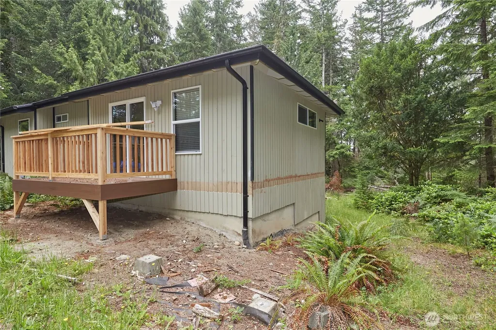 690 Peter Hagen Road W Seabeck WA 98380