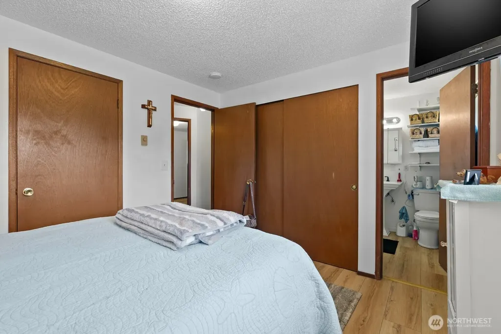 4927 236th Place SE Woodinville WA 98072