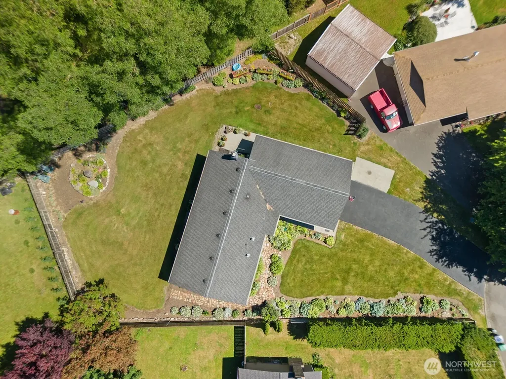 4927 236th Place SE Woodinville WA 98072