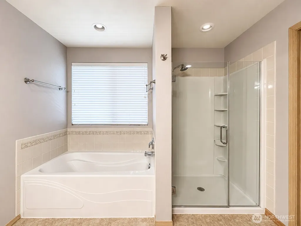 8428 Veterans Drive SW Lakewood WA 98498