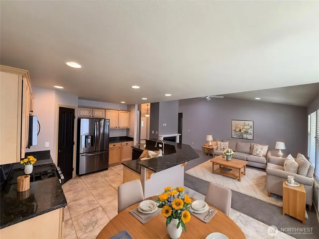8428 Veterans Drive SW Lakewood WA 98498