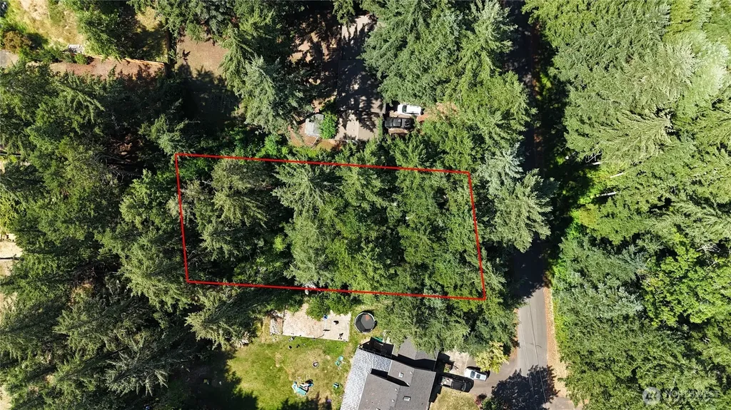 3901 Long Lake Dr SE Lacey WA 98503