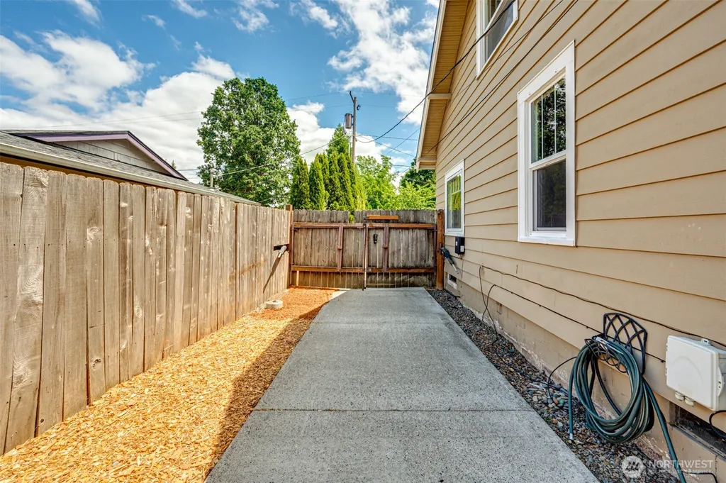 3608 U Street Vancouver WA 98663