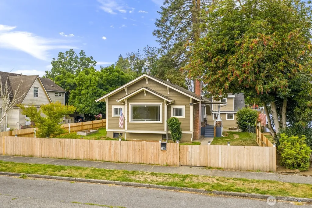 216 S Blakely Street Monroe WA 98272