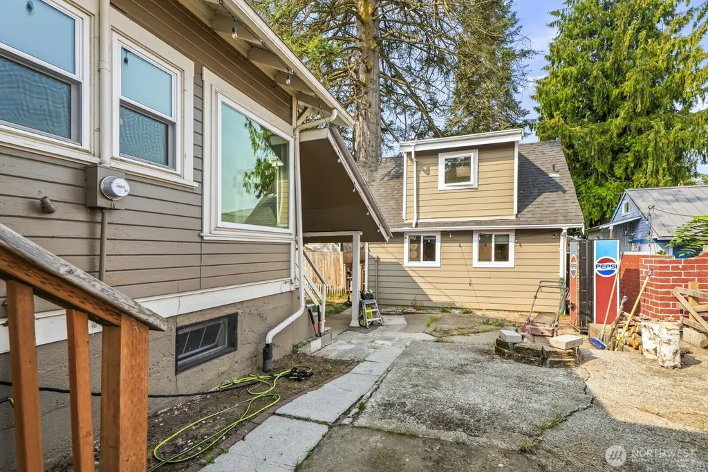 216 S Blakely Street Monroe WA 98272