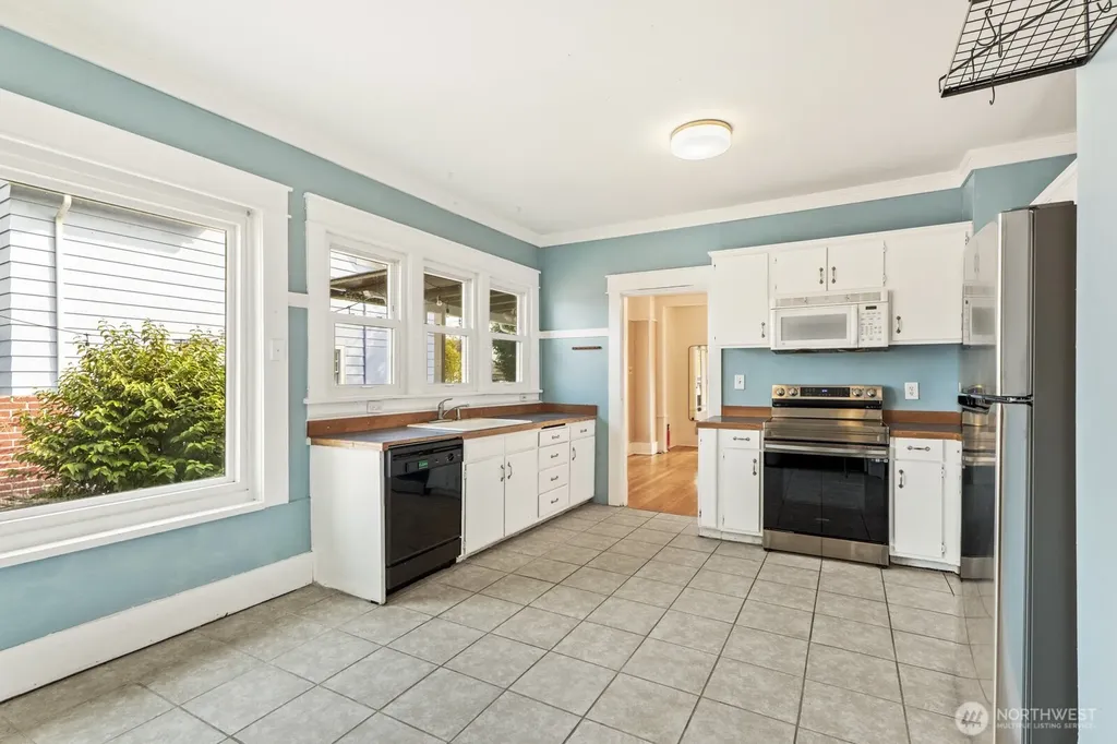 216 S Blakely Street Monroe WA 98272