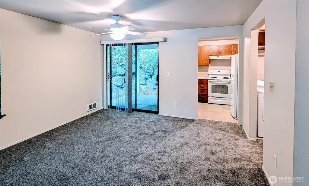 1627 NE 199th Place Shoreline WA 98155