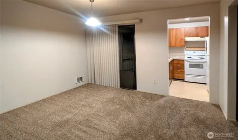 1627 NE 199th Place Shoreline WA 98155
