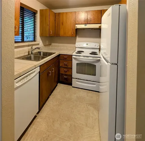 1627 NE 199th Place Shoreline WA 98155