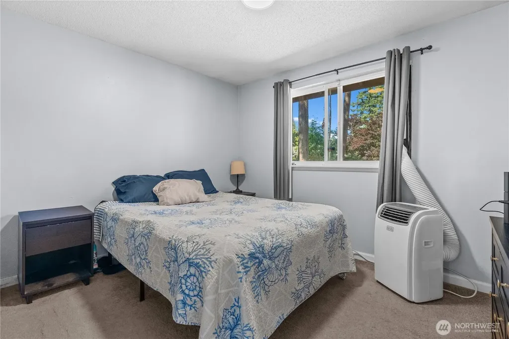 19320 Crescent Drive E Spanaway WA 98387