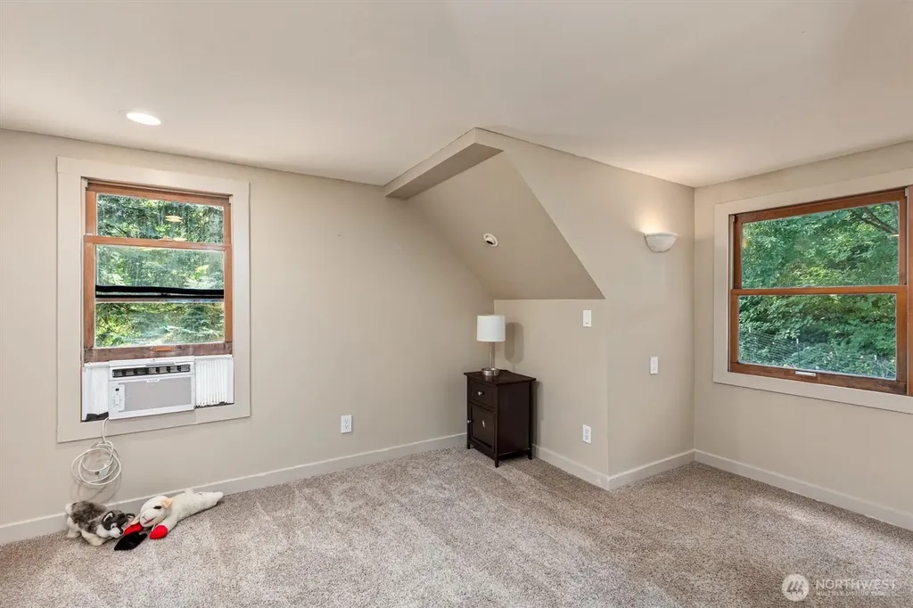8233 NE 169th Street Kenmore WA 98028