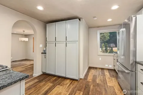 8233 NE 169th Street Kenmore WA 98028