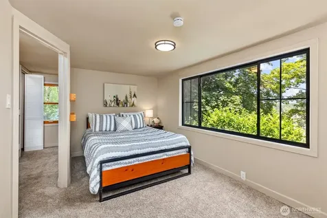 8233 NE 169th Street Kenmore WA 98028