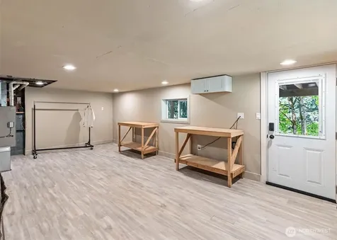 8233 NE 169th Street Kenmore WA 98028