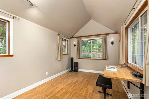 8233 NE 169th Street Kenmore WA 98028