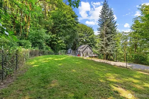 8233 NE 169th Street Kenmore WA 98028