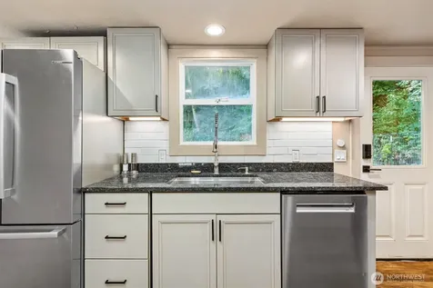 8233 NE 169th Street Kenmore WA 98028
