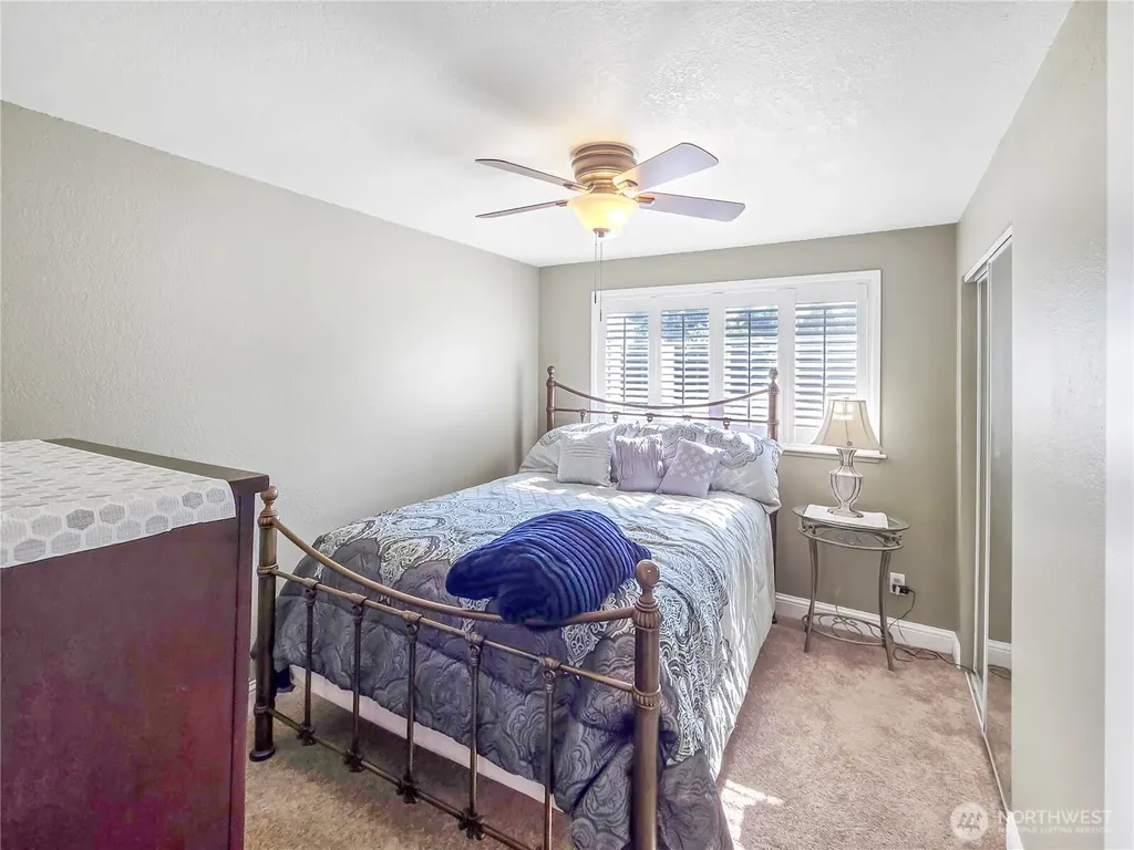 178 NW Captain Court Oak Harbor WA 98277