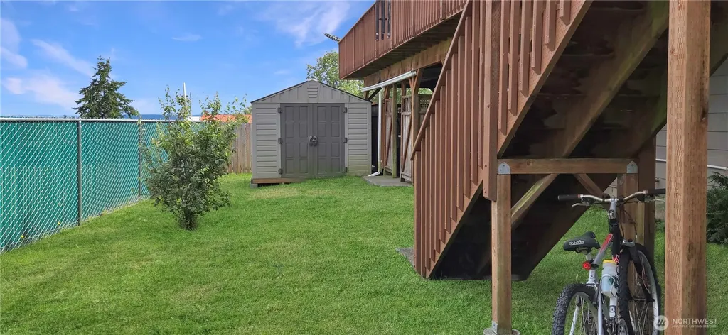 178 NW Captain Court Oak Harbor WA 98277