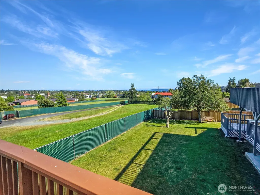 178 NW Captain Court Oak Harbor WA 98277