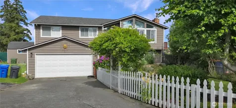 178 NW Captain Court Oak Harbor WA 98277