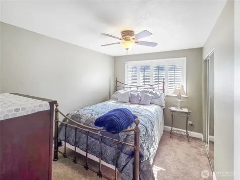 178 NW Captain Court Oak Harbor WA 98277