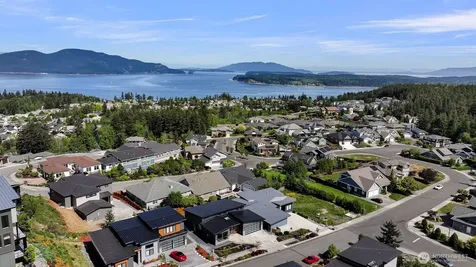 3953 Rock Ridge Parkway Anacortes WA 98221