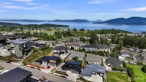 3953 Rock Ridge Parkway Anacortes WA 98221