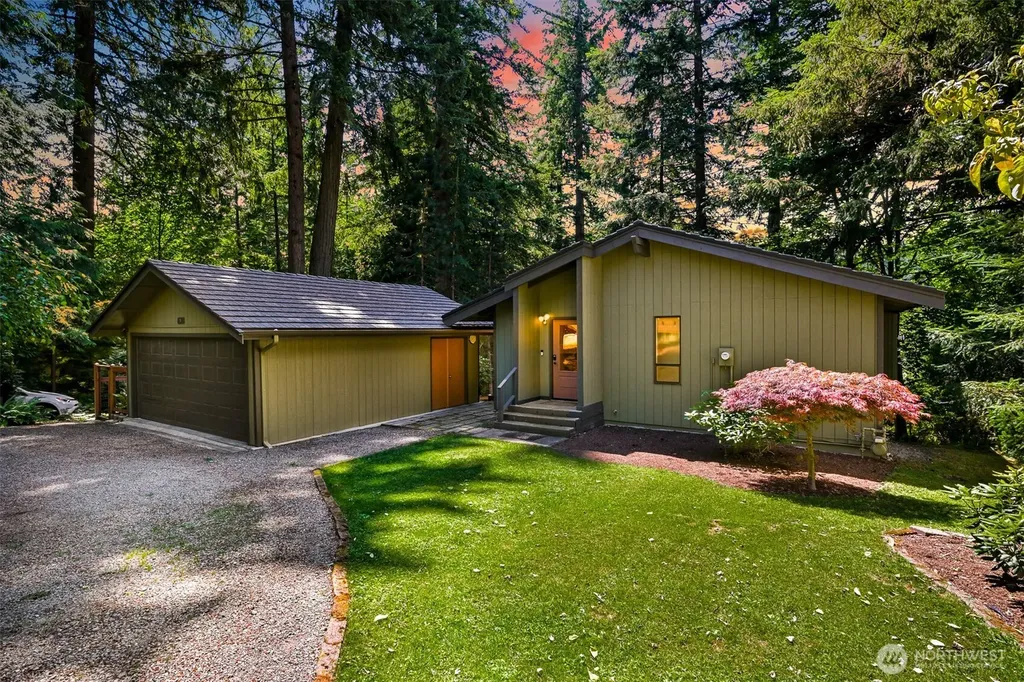 5 Tee Place Bellingham WA 98229