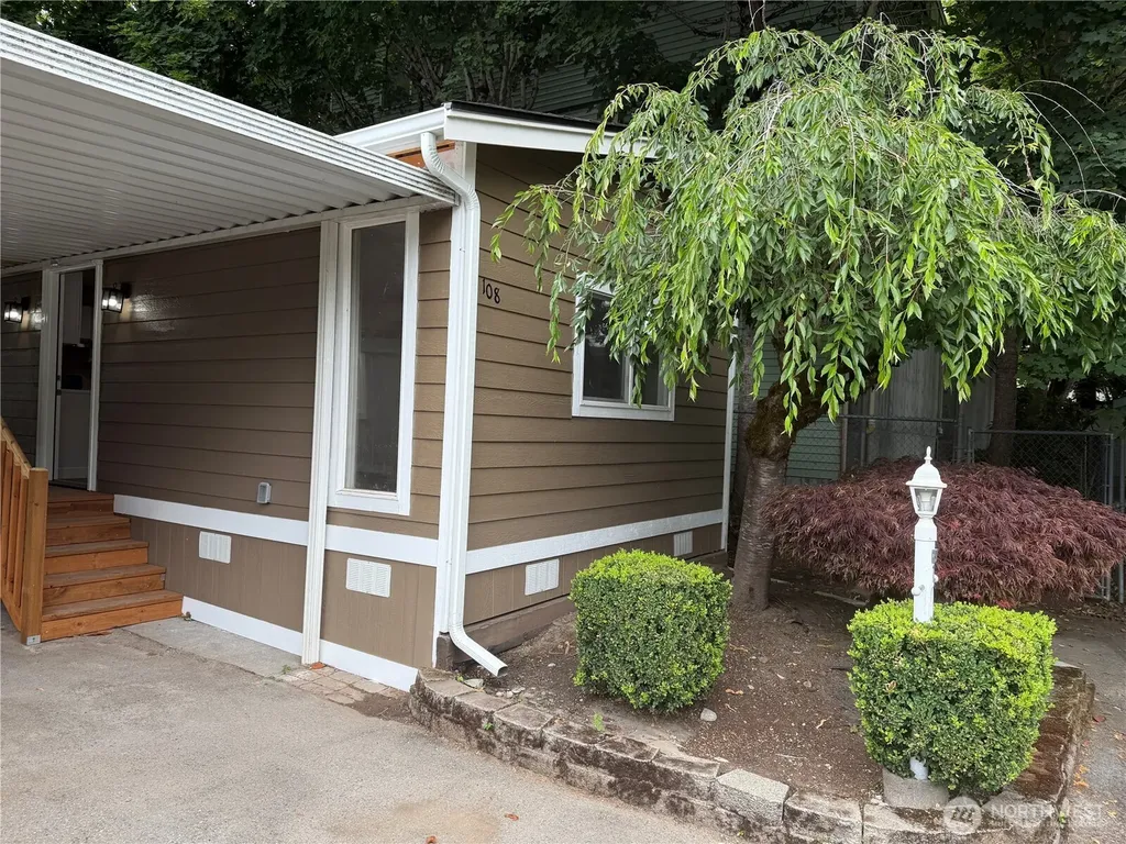 7301 NE 175th Street Kenmore WA 98028