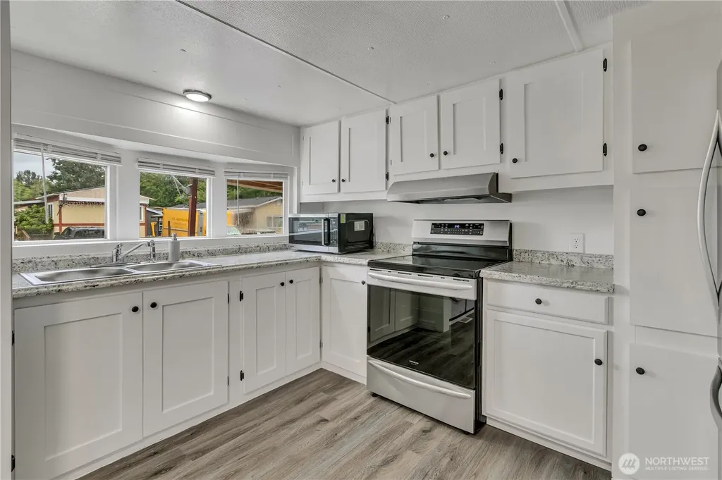 3001 S 288th Street Federal Way WA 98003