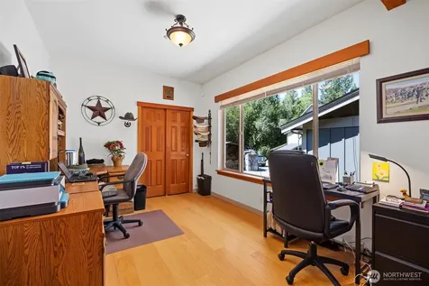 9474 Freedom Place Blaine WA 98230