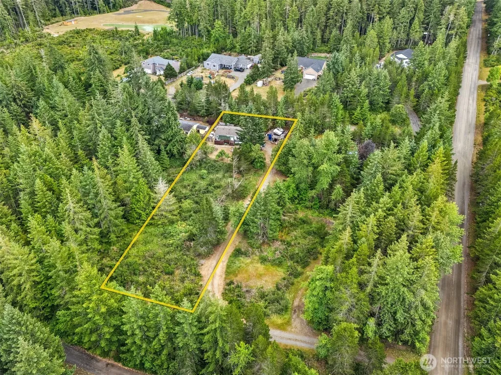 60 E Crimson Peak Road Belfair WA 98528
