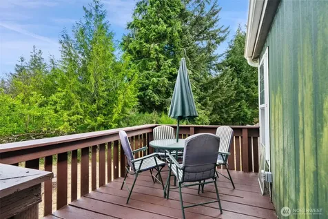 60 E Crimson Peak Road Belfair WA 98528