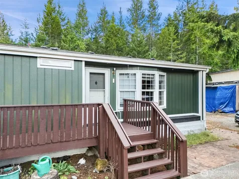60 E Crimson Peak Road Belfair WA 98528