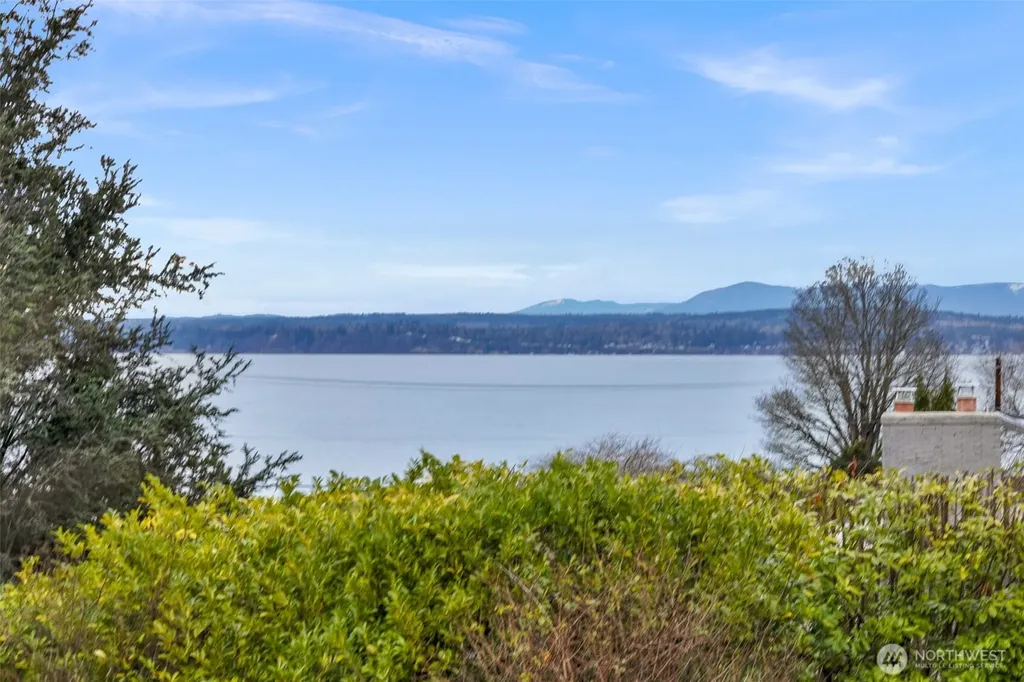 2126 Mukilteo Boulevard Mukilteo WA 98203