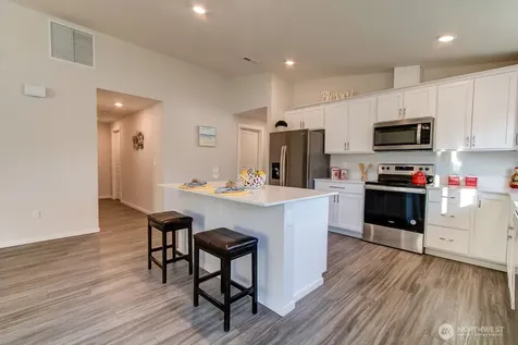 27 Jonagold Lane Manson WA 98831