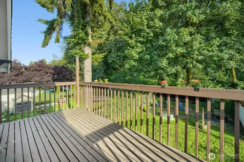 1025 S Donovan Street Seattle WA 98108