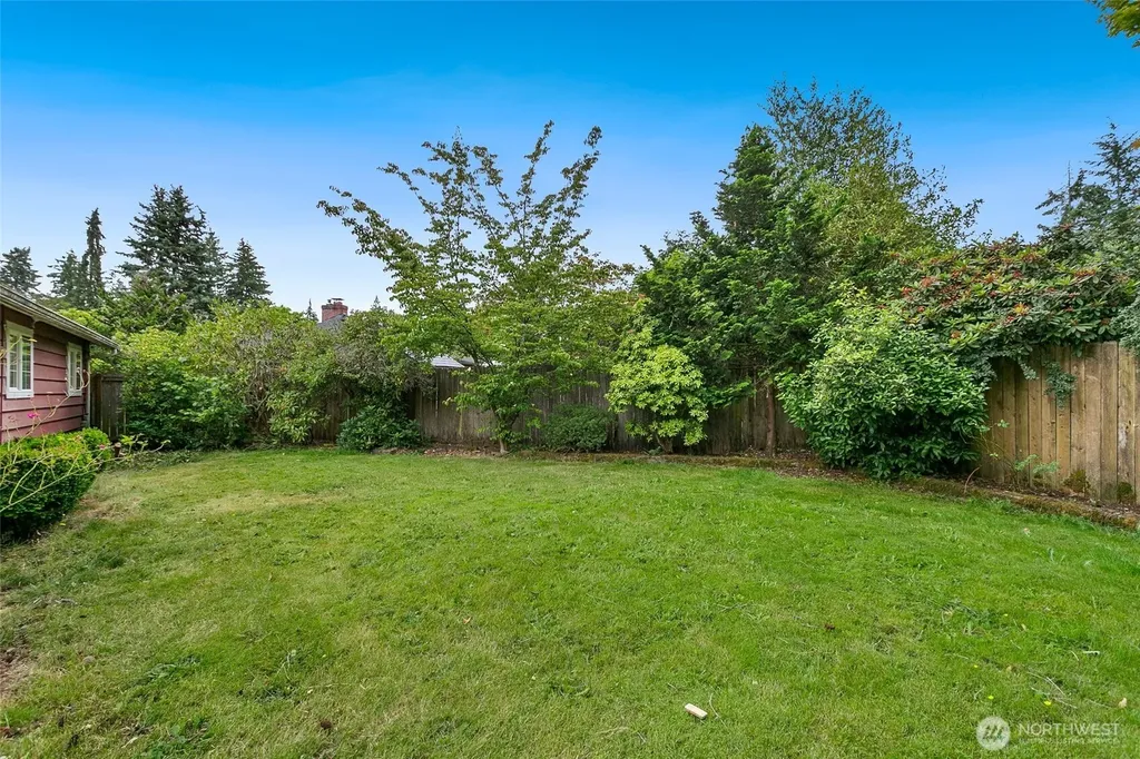 8424 97th Street SW Lakewood WA 98498