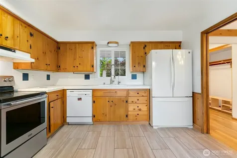 8424 97th Street SW Lakewood WA 98498
