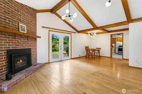 8424 97th Street SW Lakewood WA 98498
