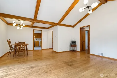 8424 97th Street SW Lakewood WA 98498