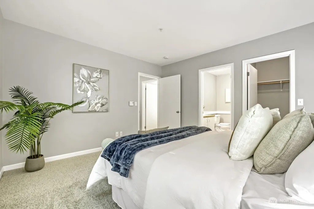 15300 112th Avenue NE Bothell WA 98011